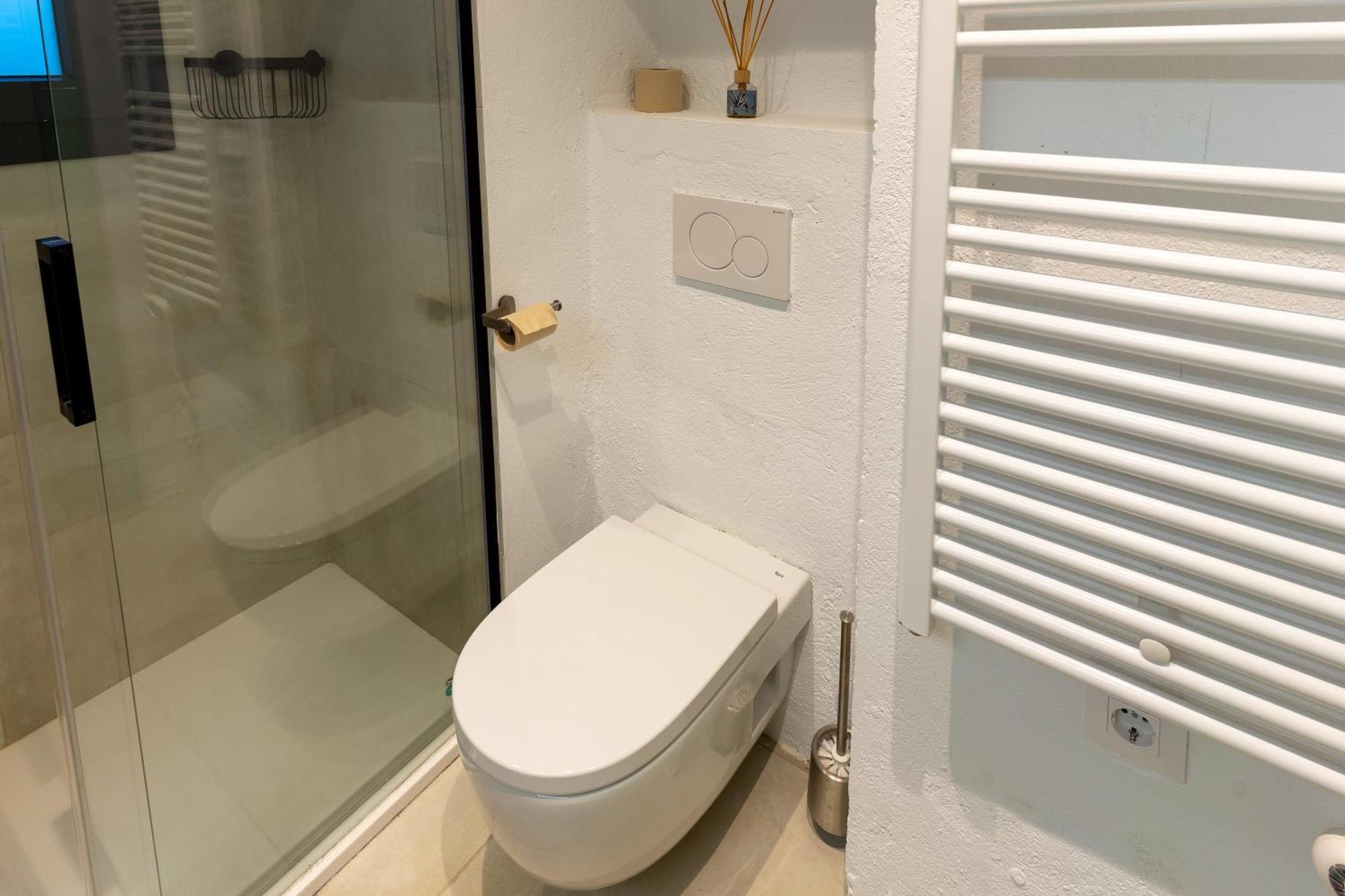 Empordanna, Apartamento Con Encanto En El Corazon Del Emporda Торроэлья-де-Монгри Экстерьер фото